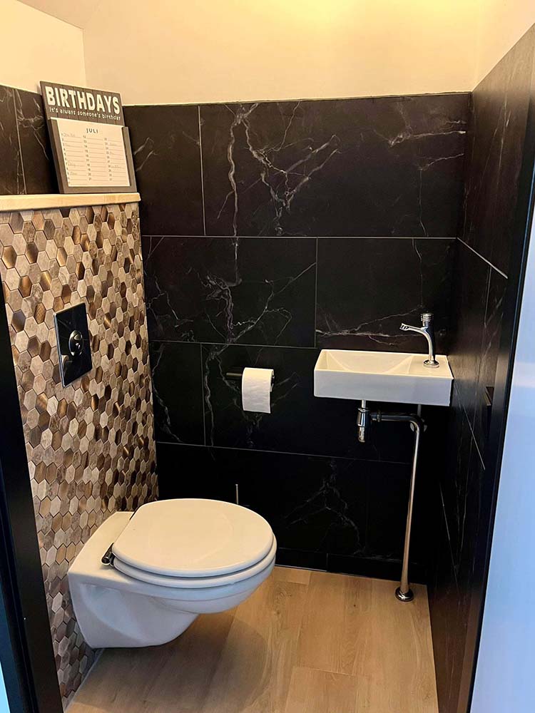Peel and Stick Tiles