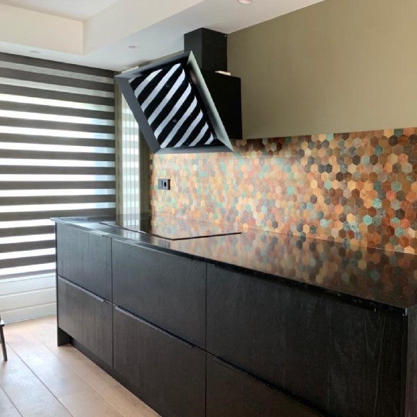 Mosaico Autoadhesivo Hexagonal Chapada en Oro 28,8×29,2×0,4cm