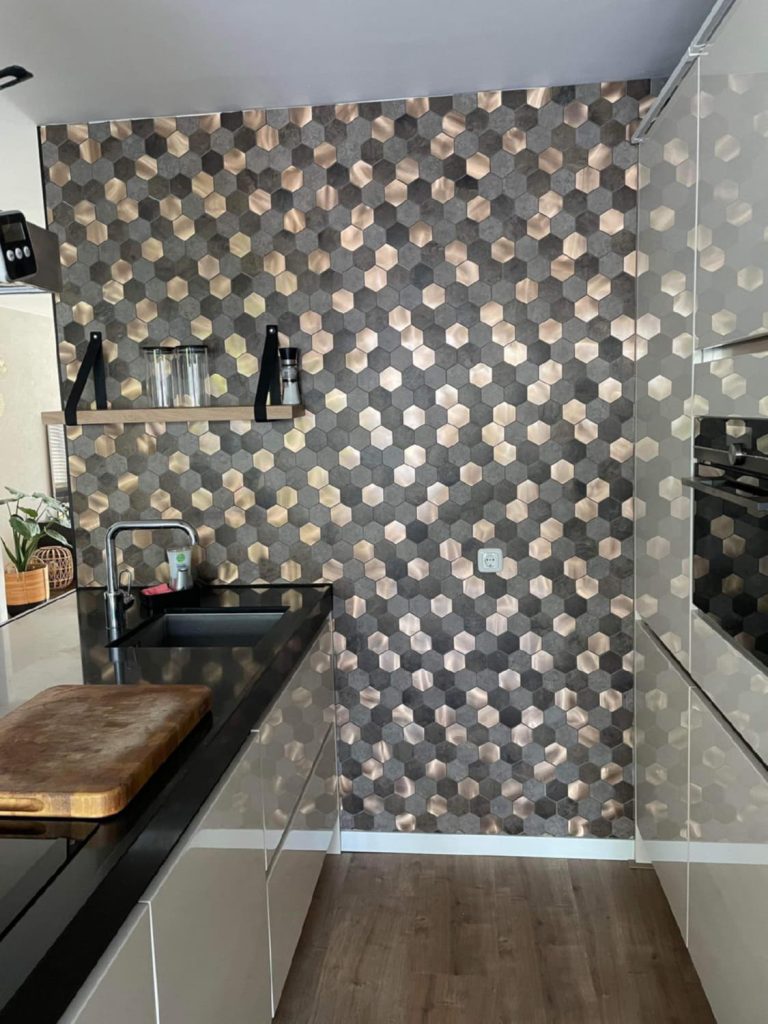Mosaico autoadhesivo tira de ladrillo hexagonal beige medio 28,8x29x0,4cm